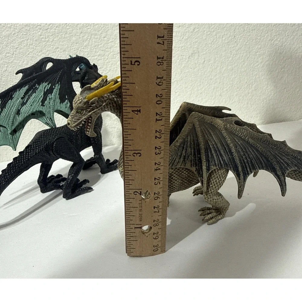 2 Battleing‎ Dragon Figures Medieval Fantasy Toys Posable Moveing Head Legs D&D